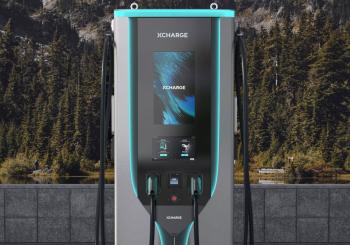 The C7 smart DC charger provides powerful charging performance for two vehicles at the same time, compact and barrier-free design, and additional large customisable display