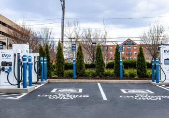 EVgo's Kroger Brewers Yard fast charging station in Columbus, OH. Photo: Business Wire
