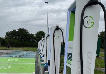 The House of Lords committee found that considerable issues remain both around the sufficient distribution of chargepoints across the regions of the UK and the number of rapid chargepoints at motorway service areas