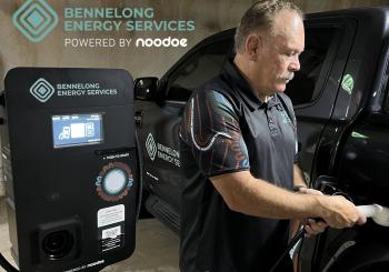 Owner and director of Bennelong Energy Services, Cliff Lyons, using A new Bennelong Energy Services EV charger Powered by Noodoe. Photo: Bennelong Energy Services