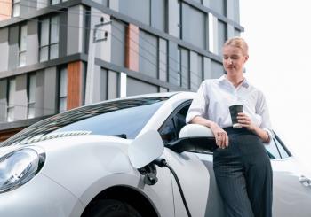 Providing enough chargers is an unachievable task in the minds of some critics. It most certainly is a challenge – a big challenge. But it can be done, in part because not as many chargers are needed as you might think. Image: © BiancoBlue/Dreamstime.com
