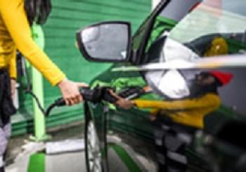 The funding opportunity from the Bipartisan Infrastructure Law’s electric vehicle charging programs builds on the Biden-Harris Administration’s work to expand EV charging infrastructure in communities nationwide. Photo: Joint Office
