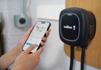 The strategic partnership will give distributors access to hardware and software bundles that include Wallbox’s DC fast charger, Supernova 180, and their commercial Level 2 charger Pulsar Pro. Photo: Wallbox